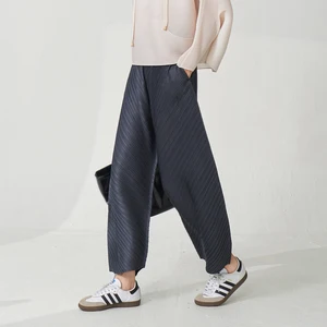Direct From the Factory Women's Fashion Pants Solid Color Free Size Casual Pants Miyake Pleated Pants