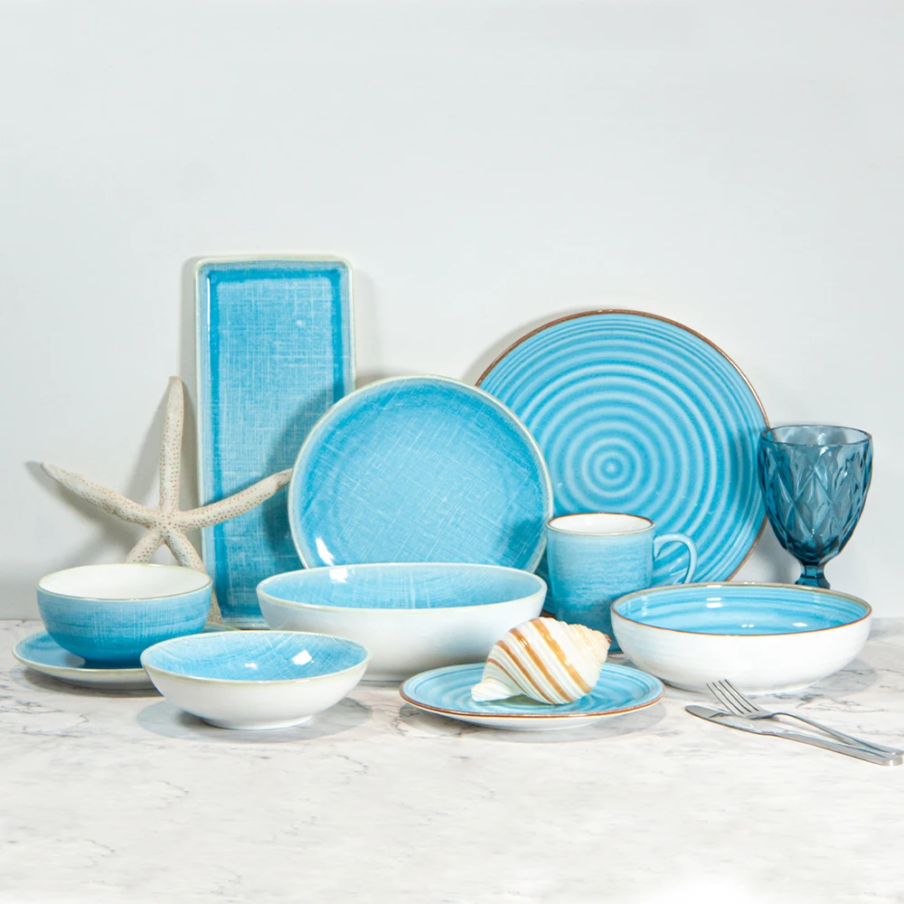 Handmade Porcelain Plates and Bowls Set Wholesale Nordic Blue Kitchenware  Dishes Set Ceramic Dinnerware Set for Restaurant Home
