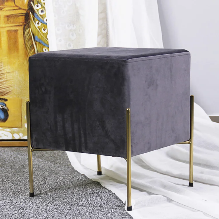 Wholesale Hot Sale Nordic Modern Pink Velvet Fabric Ottoman Legs Modern Dressing Table Step Stool Ottoman Pouf