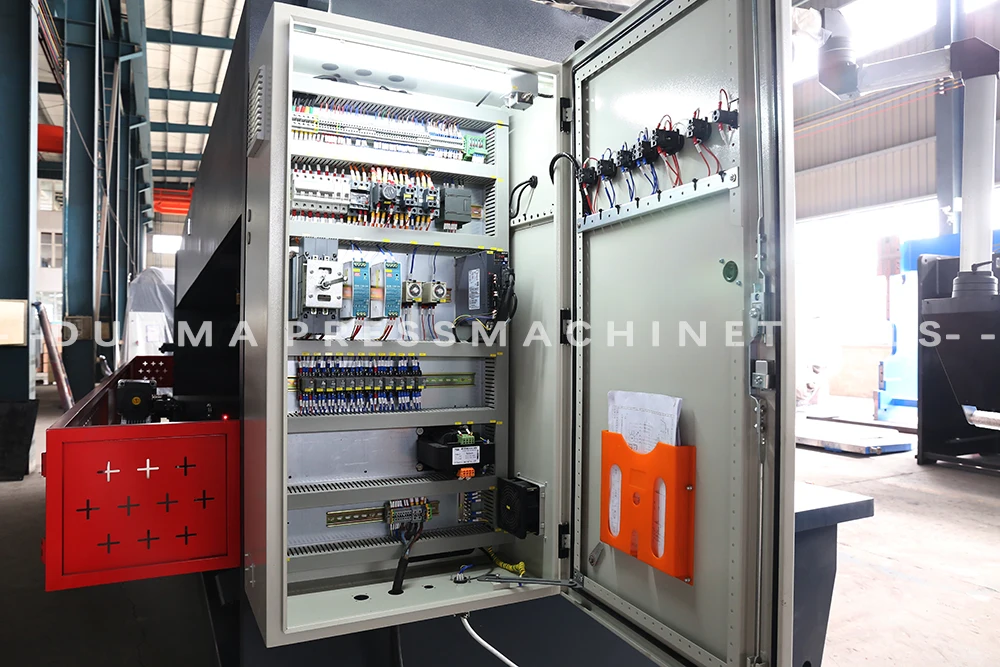 Durmapress Swing Beam Type ESTUN Controller Hydraulic Metal Shearing Machine
