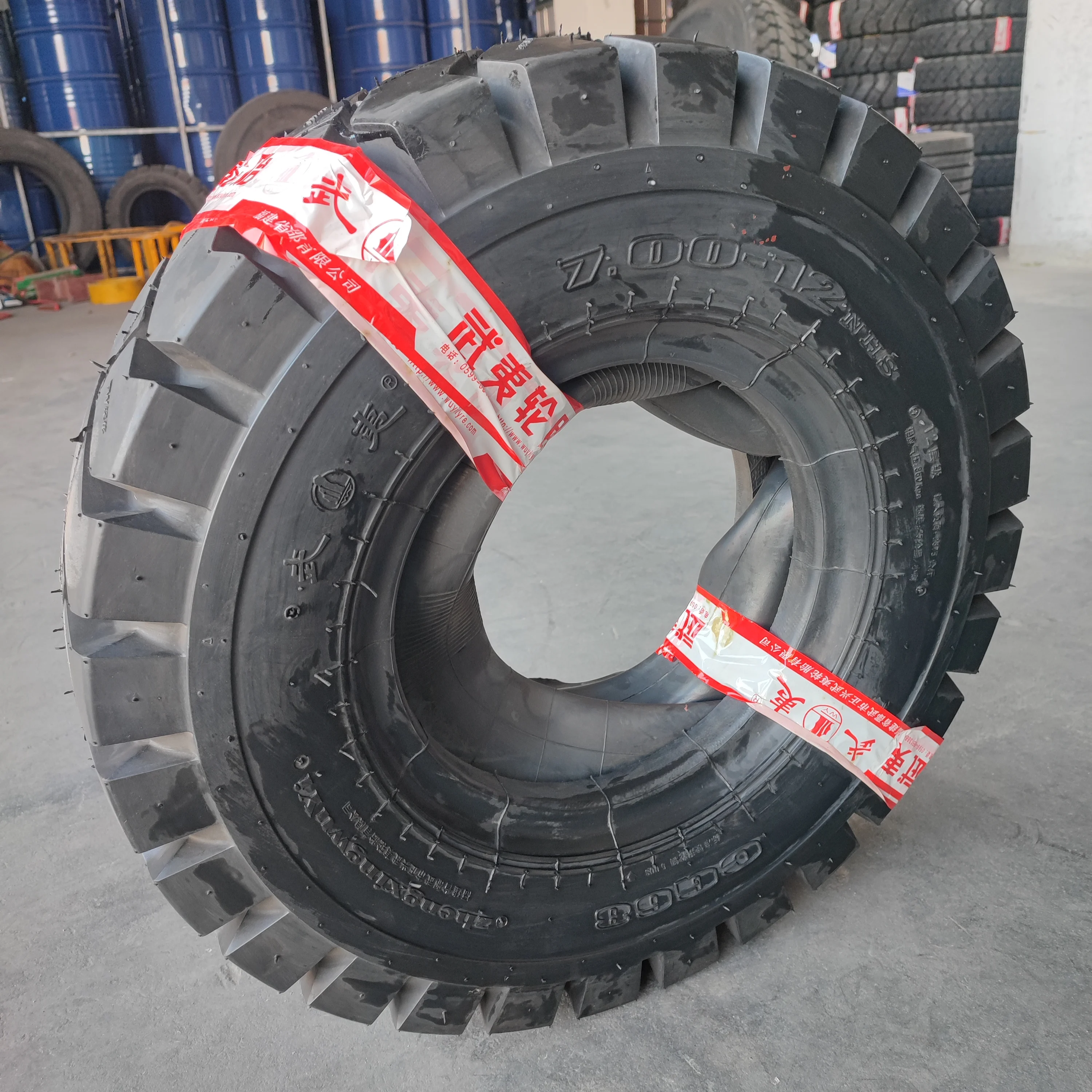 Forklift Crane Inflatable Tires Cg68 7.00-12 Best Quality Industrial ...
