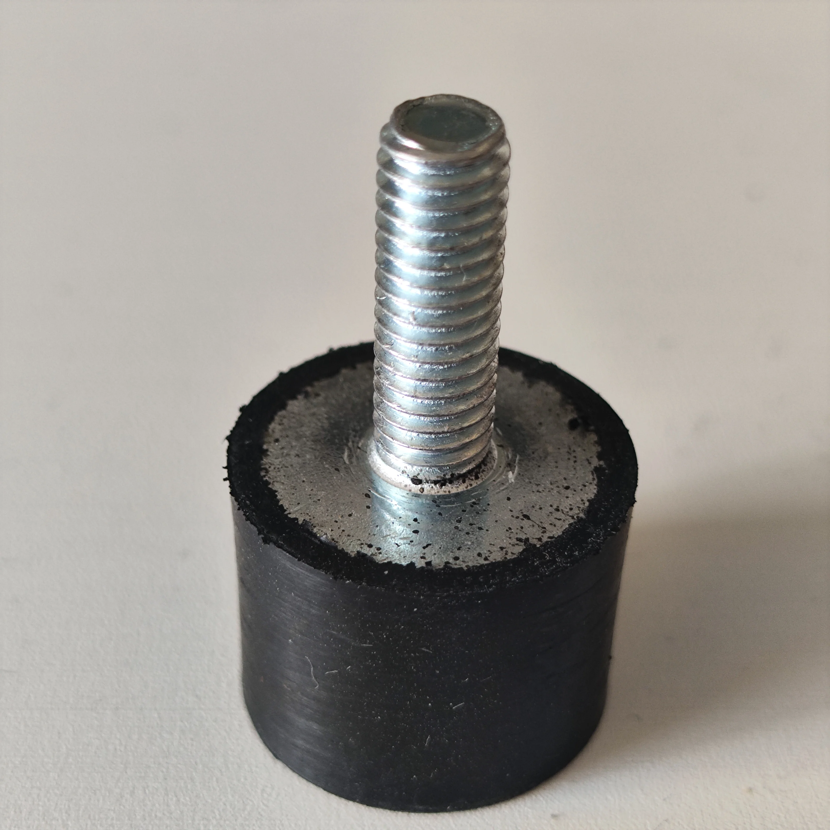Customized Sizes Rubber Anti Vibration Rubber Isolator Rubber Anti Vibration Mount Manufacturers