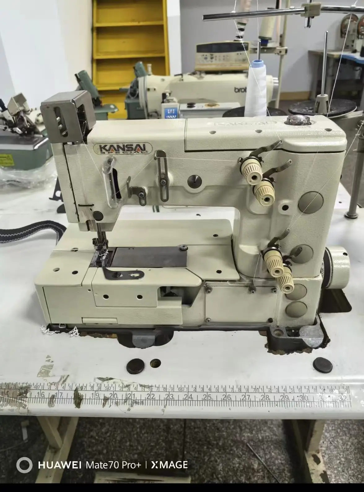 Kansai Special PX302-5W 2 Needle Double Chain Stitch Machine