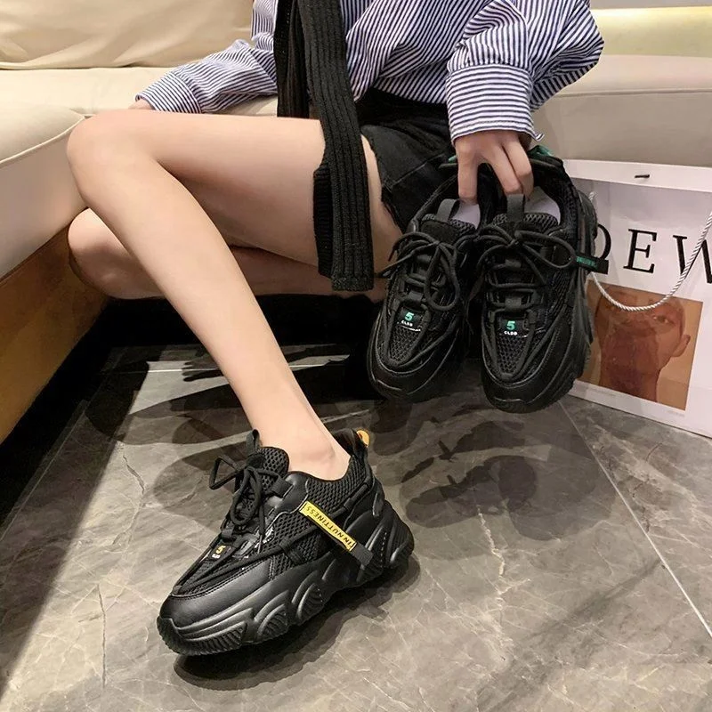 
 2021 New Fashion Women Sneakers Autumn Vulcanized Shoes Casual Sport Shoes lightweight Breathable Flat Sneakers Tennis Feminino  