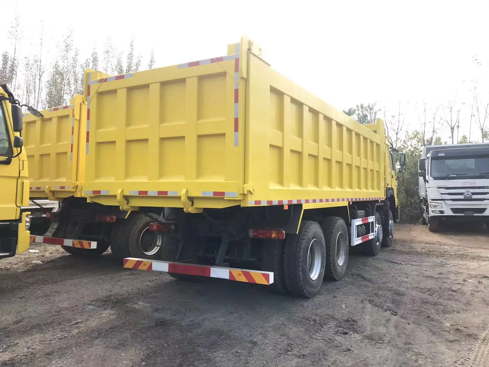 10トンダンプトラック 中国シノトラック HOWO メーカー 4X2 4X4 全輪駆動 AWD 5 10