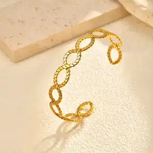 Fashionable Jewelry Exquisite Irregular Hollow Out Opening Cuff Bangle Stainless Steel Twists Pattern Bangle Bracelet for Women
