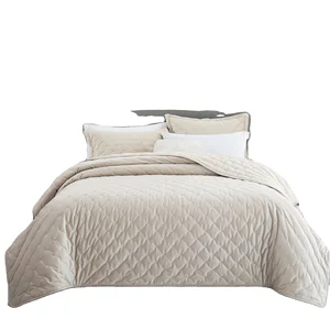 TOP Sale Velvet Bed Cover Bedding Set king Queen Size Super Soft Velvet Quilted Bedspread With Dots Embroidery Design