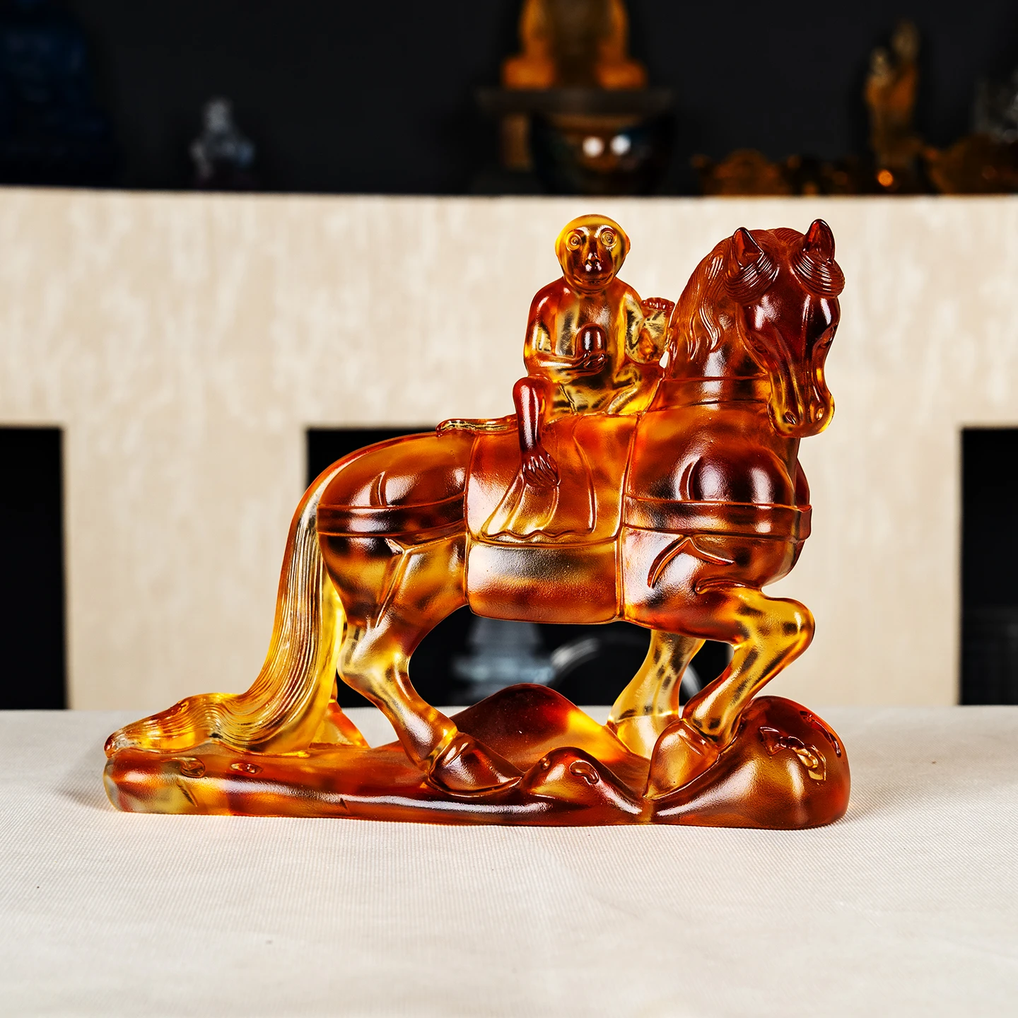 Perinteinen kiinalainen glaseroitu kiteinen hevosen ja apinan veistos, sisäänkäynninkoriste olohuoneeseen, asunnonvaihtolahja WDY-0413