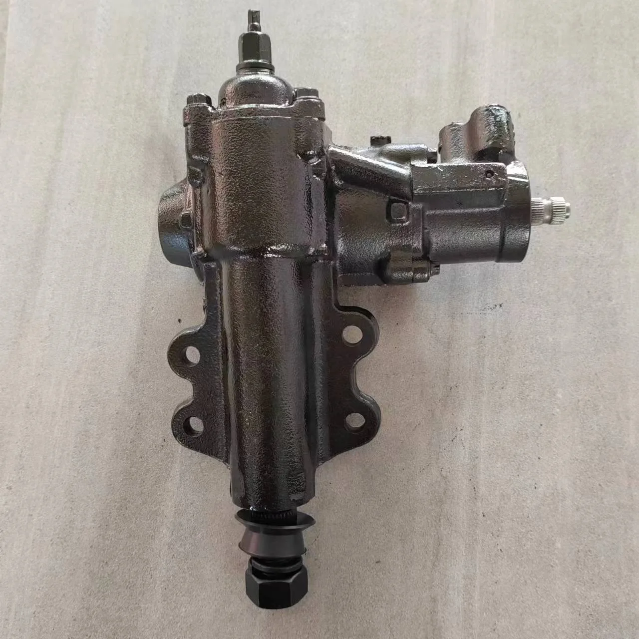 とと New Steering Gear Assy 4920011G00 for Nissan D21 Pickup