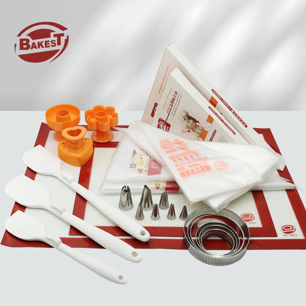 Bakest New Design Extractive PVE Piping Bags 100 Pcs in Custom Logo Box With Nozzles and Tip Icing Pastry Cream Pink Bag Kits