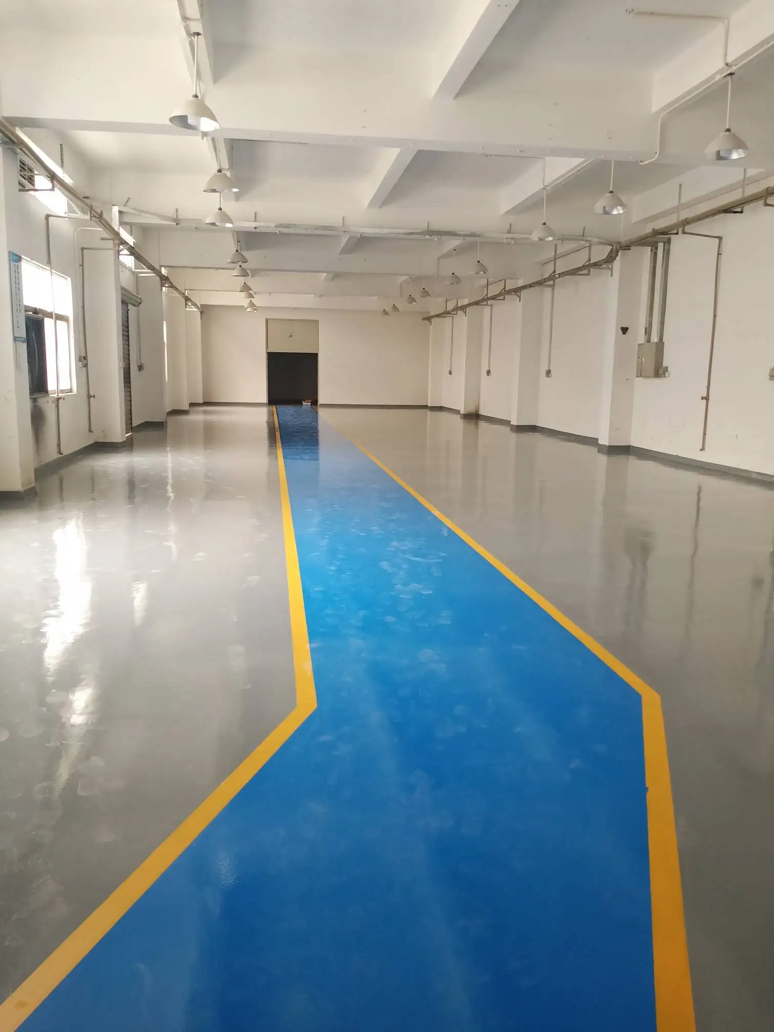 自流平水泥地面哑光高光地坪漆