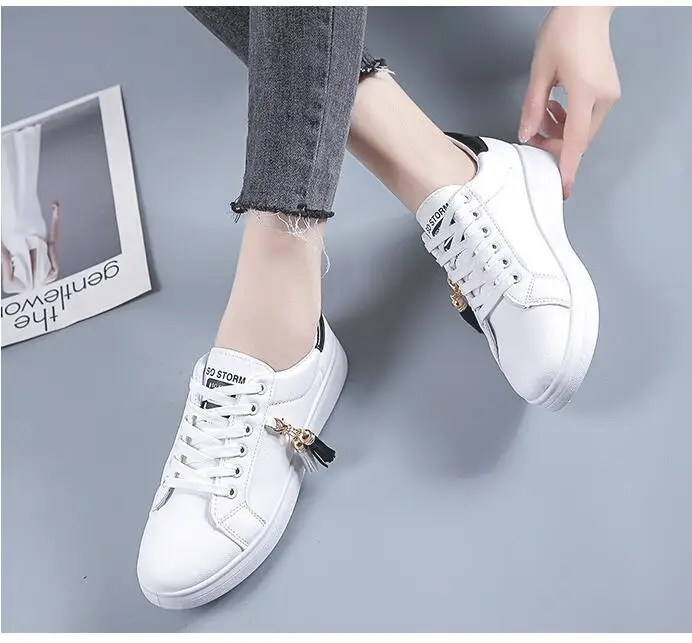 2022 New Arrivals Women's White Shoes Fashionable,Comfortable And  Breathable Girls Skate Shoes Women's Casual Shoes - Buy Sneakers Fashion  Breathable Kid Casual Walking Sneakers Lightweight Korean Running Shoes,Fashion  Student Casual Shoes Women's