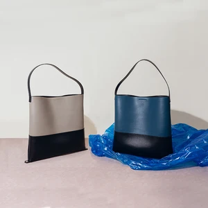 Simple New High Capacity Shoulder Bag Fashion Colored Leather Tote Shopping Bag for Women