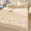 Soft hibiscus sleep