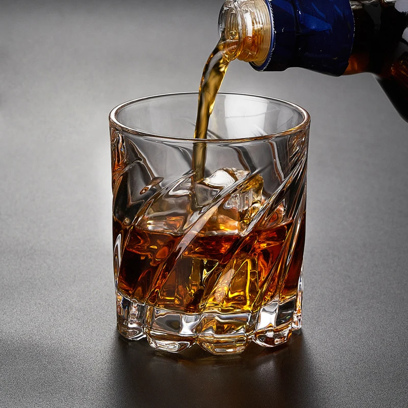 Creative Spiral Pattern Whiskey Glass Crystal Spinning Whisky Glass for Ba