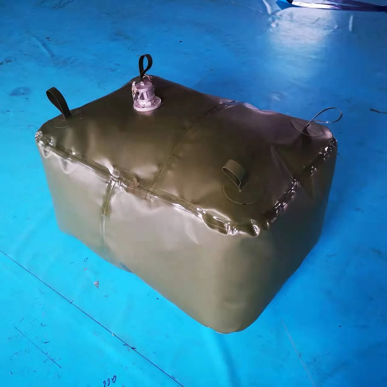 Bladder Canvas Flexible Comra Price Rainwater Harvesting Inflatable Pillow Flexible PVC Water Tanks De Warehousing Pillow Duffel