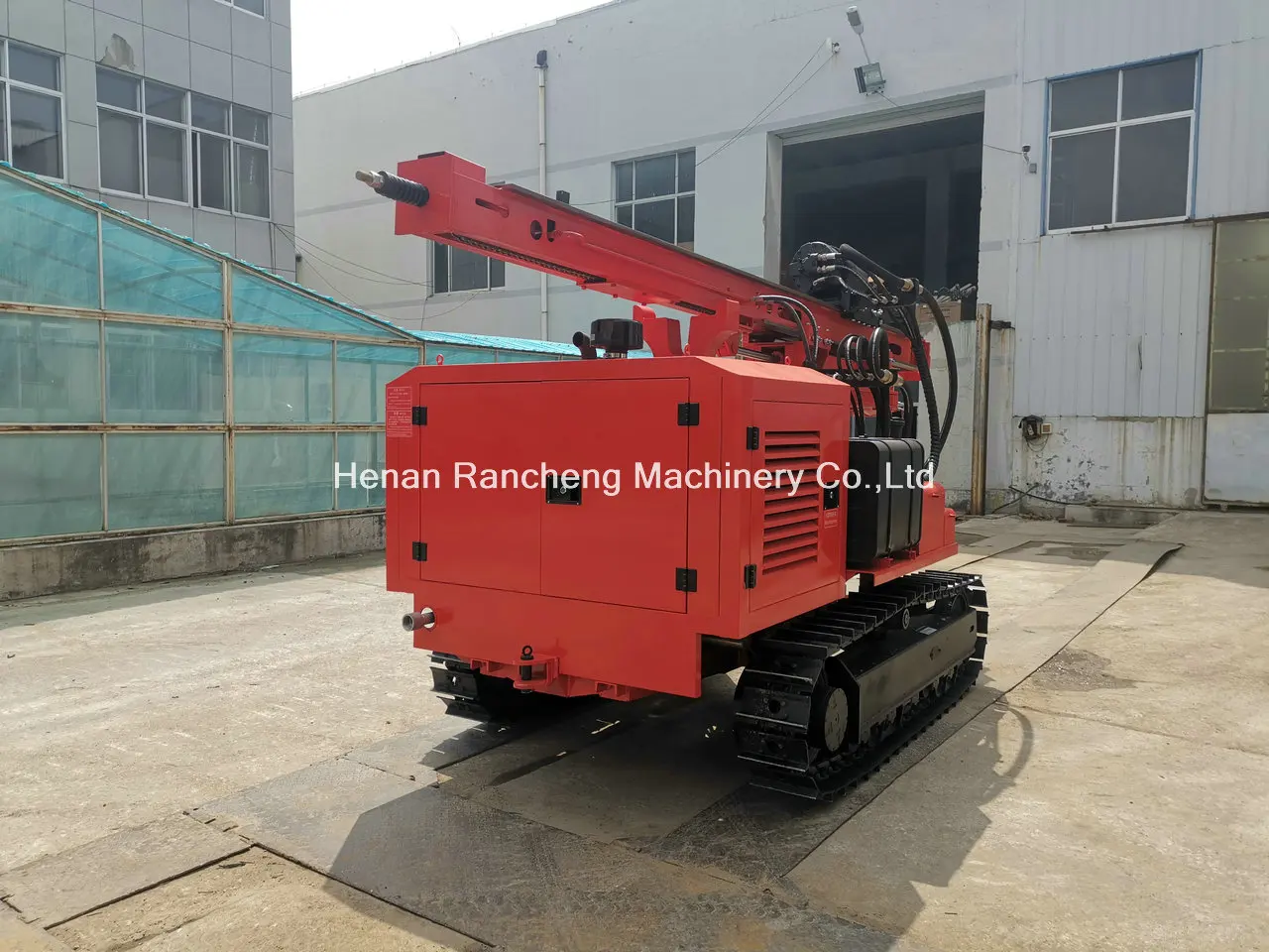 Crawler Solar Pile Driver Road Construction Drop Pile Driver With