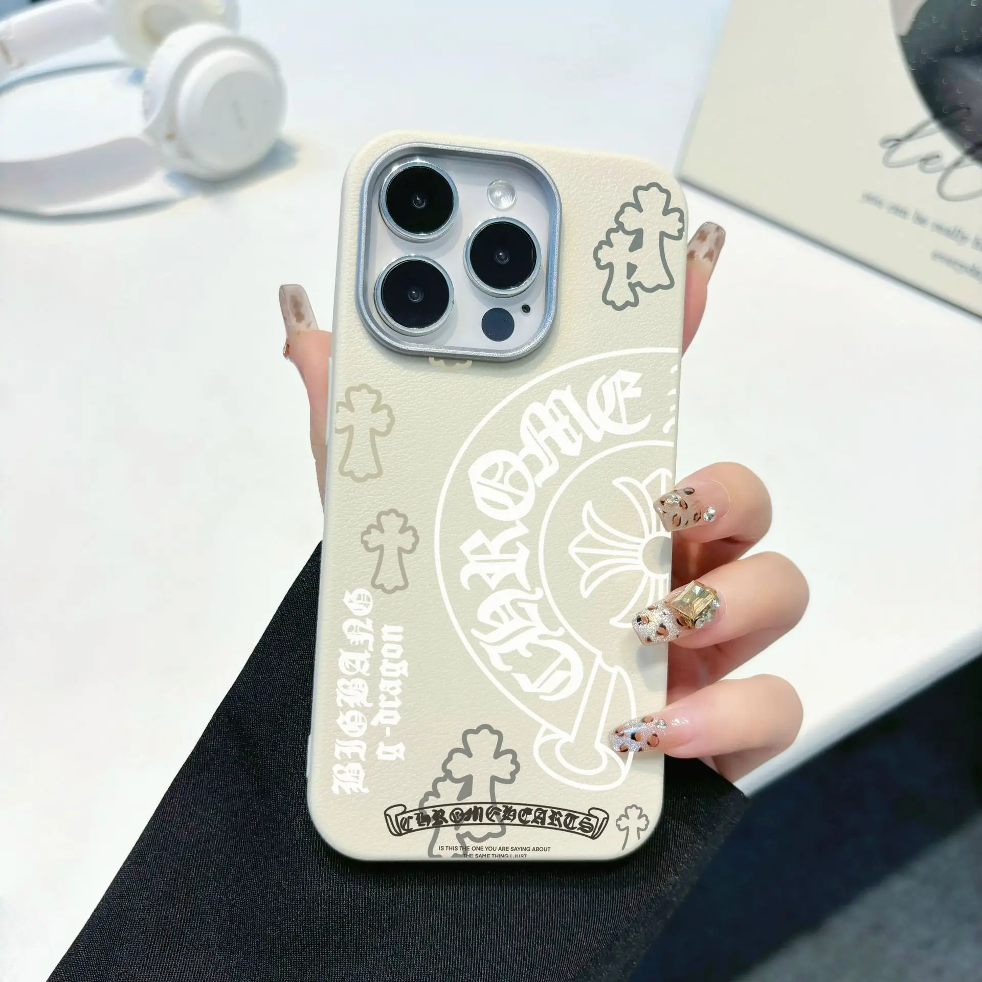 Stylish Cross Pattern Pu Leather Shockproof Phone Case for iphone 17 Pro Max 16 15 14 13 12 11 Fashion Brand Style Cover