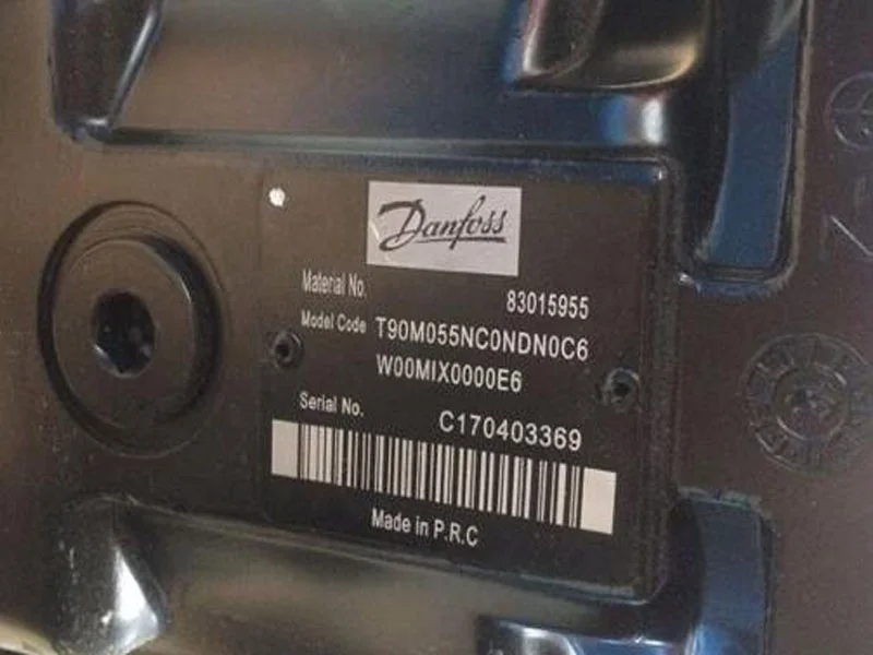 
 CUMMINS engine assembly for largest transporting girder vehicle mining dump truck spare parts QSM11  