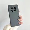Gris oscuro