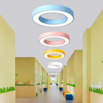 Modern Çok Renk Değişimi Yapabilen LED Halka Avize Lambası Yuvarlak Profil LED Tavan Çemberik