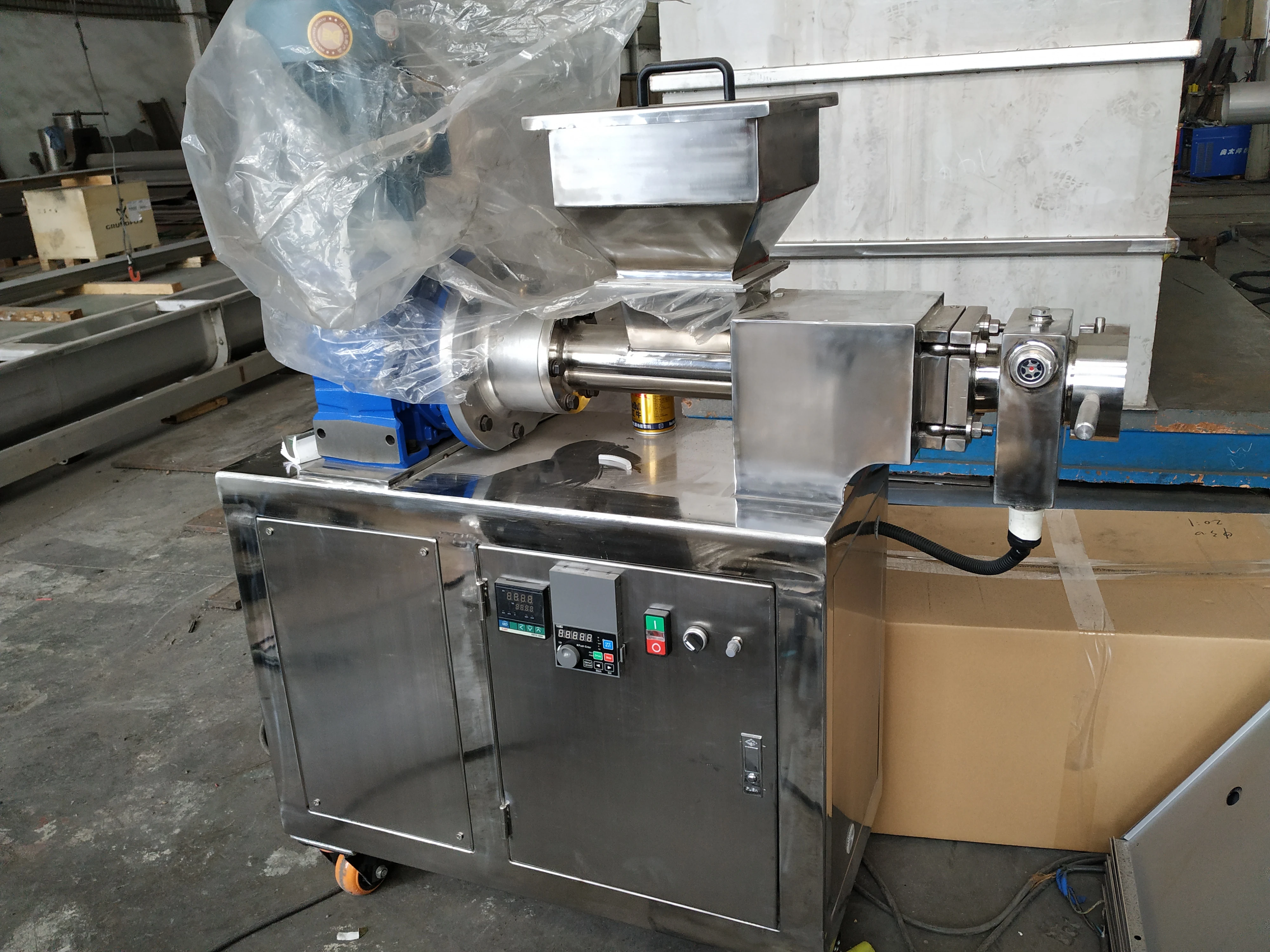 Semi Automatic Soap Making Machine with Good Quality Mould