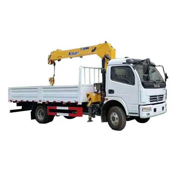 Dongfeng 4x2 5 Tone Crane Truck Crane 6.3ton Truck Mounted Crane 