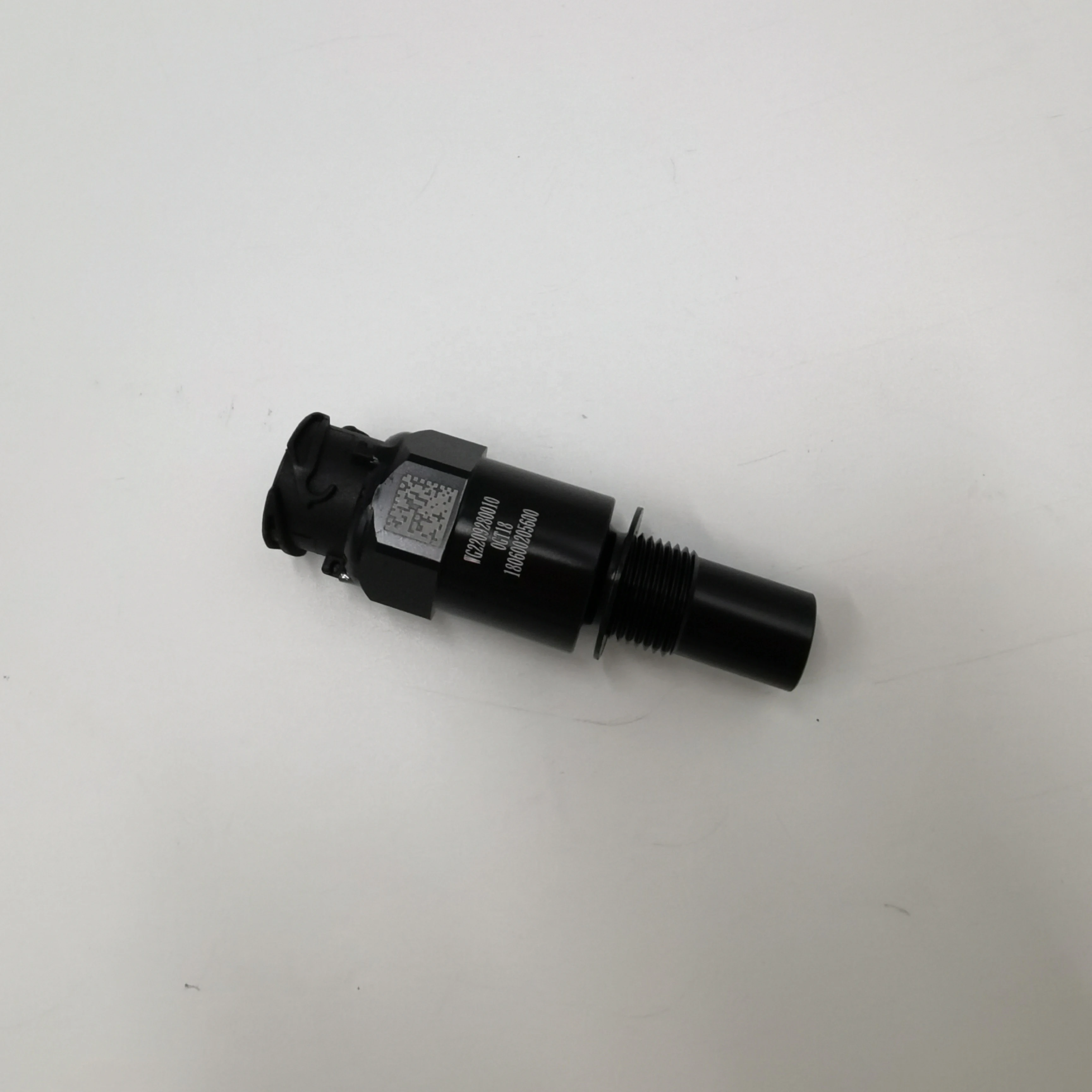 WG2209280010 Vehicle Speed Sensor for Sinotruck HOWO A7 Truck Parts Odometer Sensor