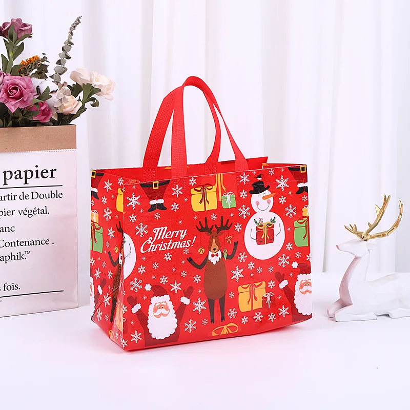 Factory Wholesale Eco Friendly Laminated Non Woven Reusable Christmas Gift  Shopping Tote Bag in Stock