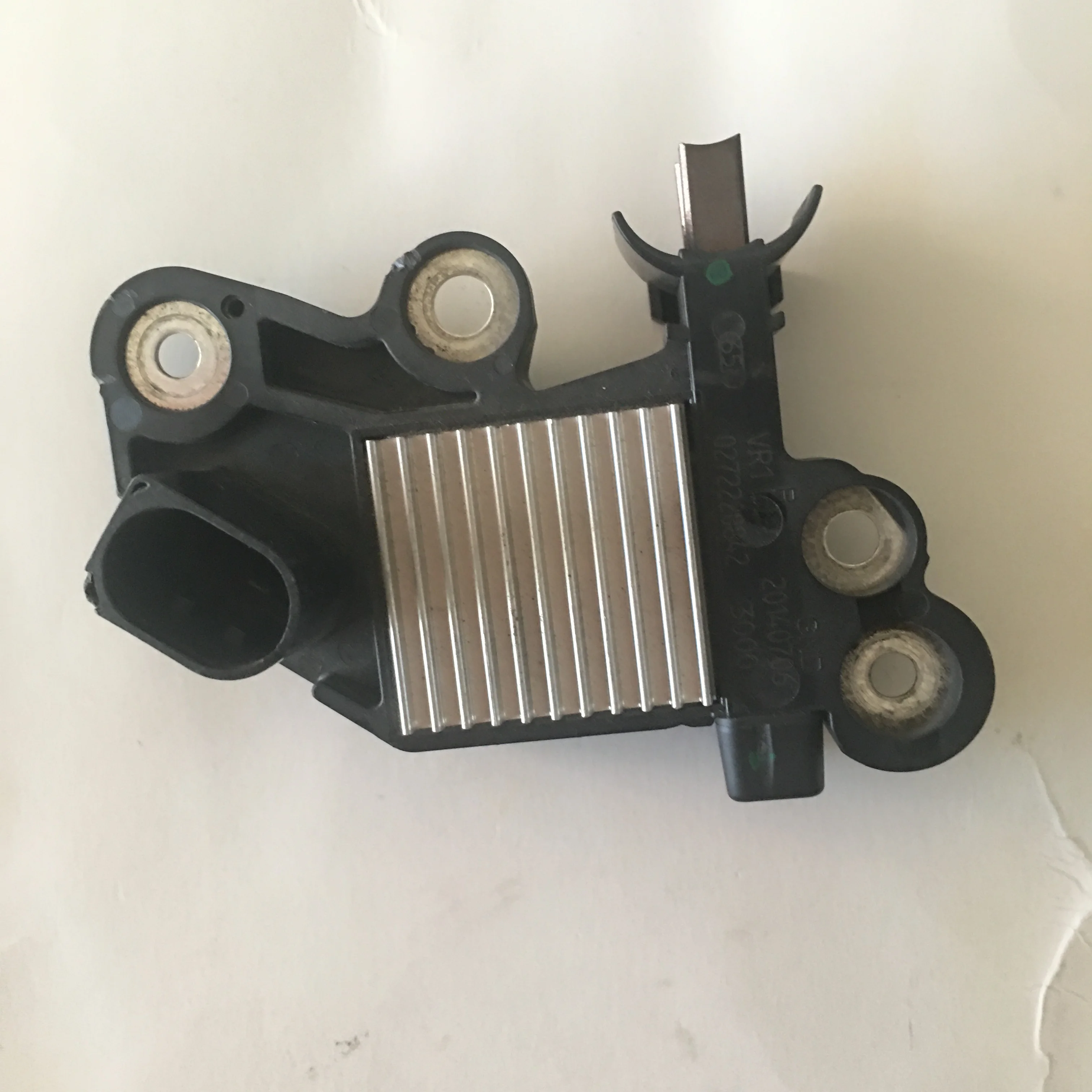 14V ORIGINAL REGULATOR 0272220842 0 272 220 842 for CS75| Alibaba.com