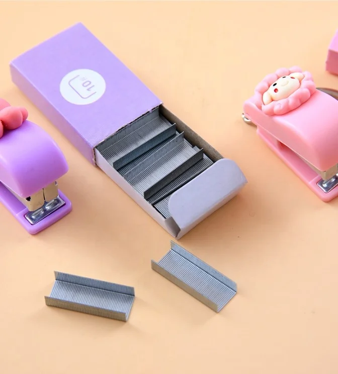 Оптовая продажа портативный мини-степлер милый степлер канцелярские принадлежности для детей