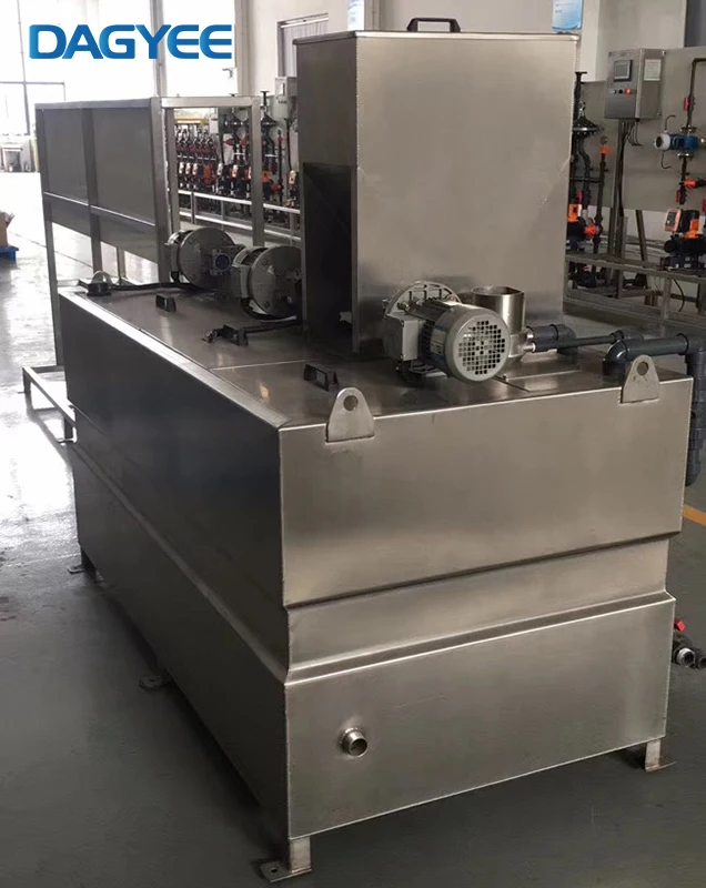 Жидкость флокулянт Порошок дозирования подготовки бак машина для химикатов очистки