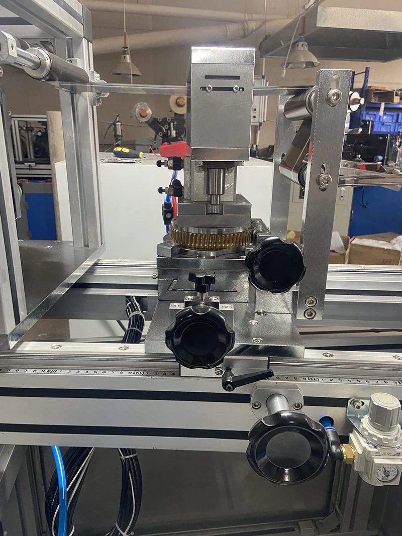 RM-WCM120 Automatic Machine for PVC Poly-Laminate Capsules for Water Oil Juice Packaging in Plastic PET with PLC Components