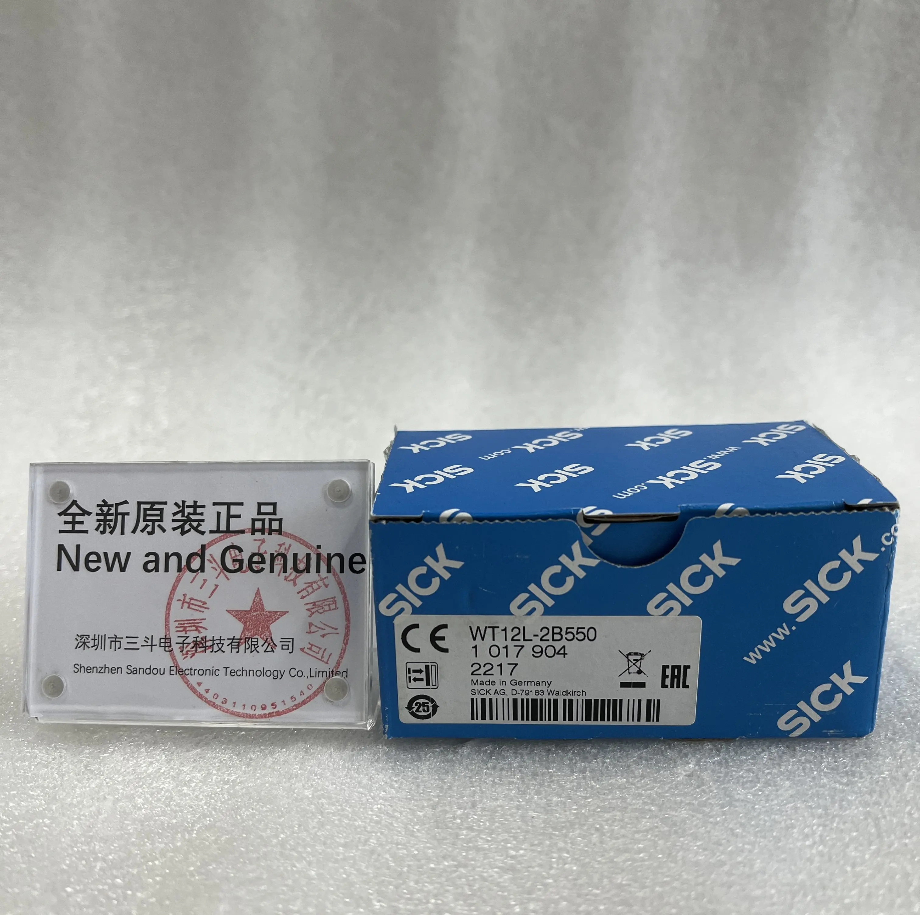 SICK Photoelectric Sensor 1017904 WT12L-2B550