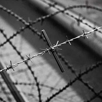 Twisted Pair Barbed Wire with Line Posts - Complete Temporary Construction Fence Kit