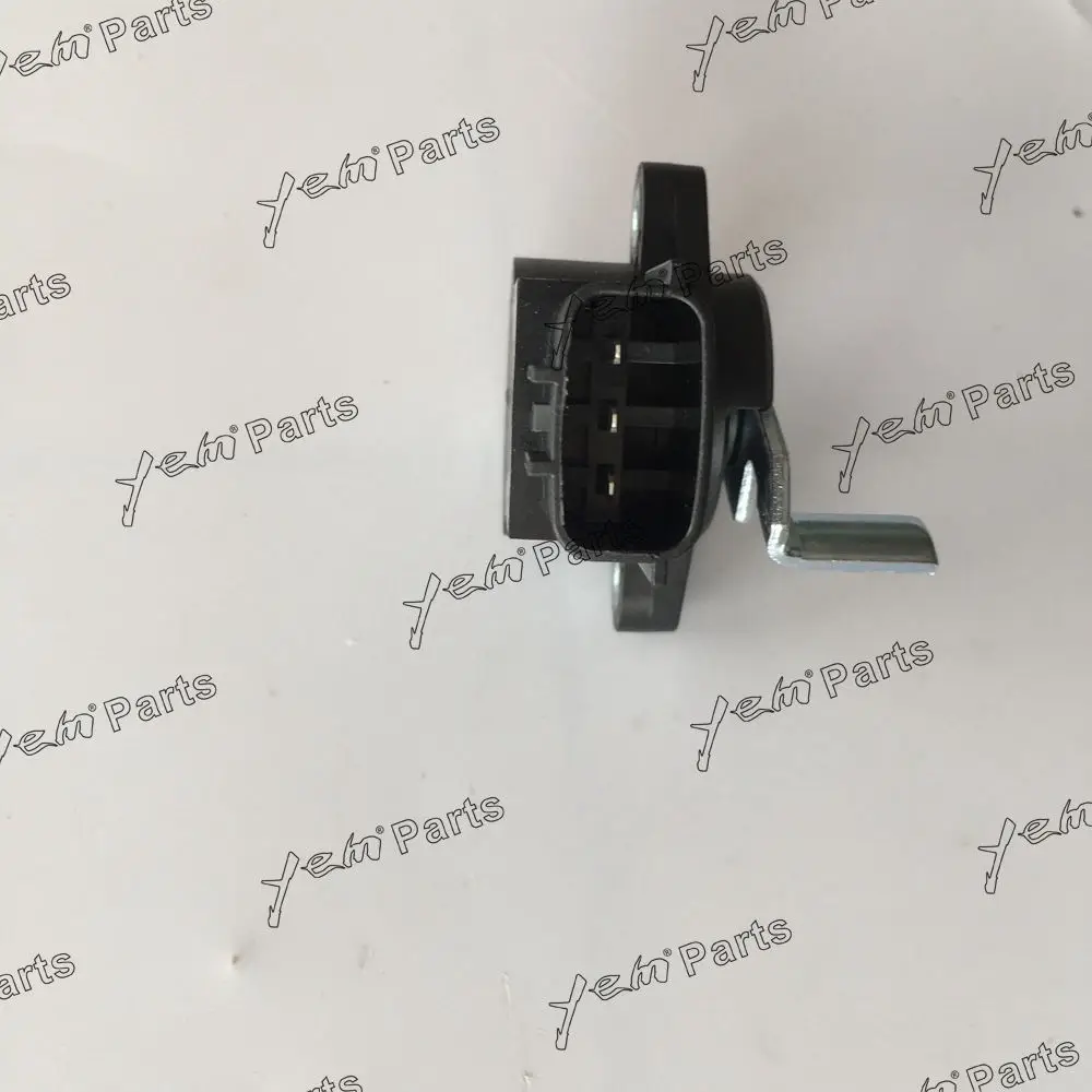 Good Quality V2203 Throttle Governor Fit for Kubota V2203 Engine. 3