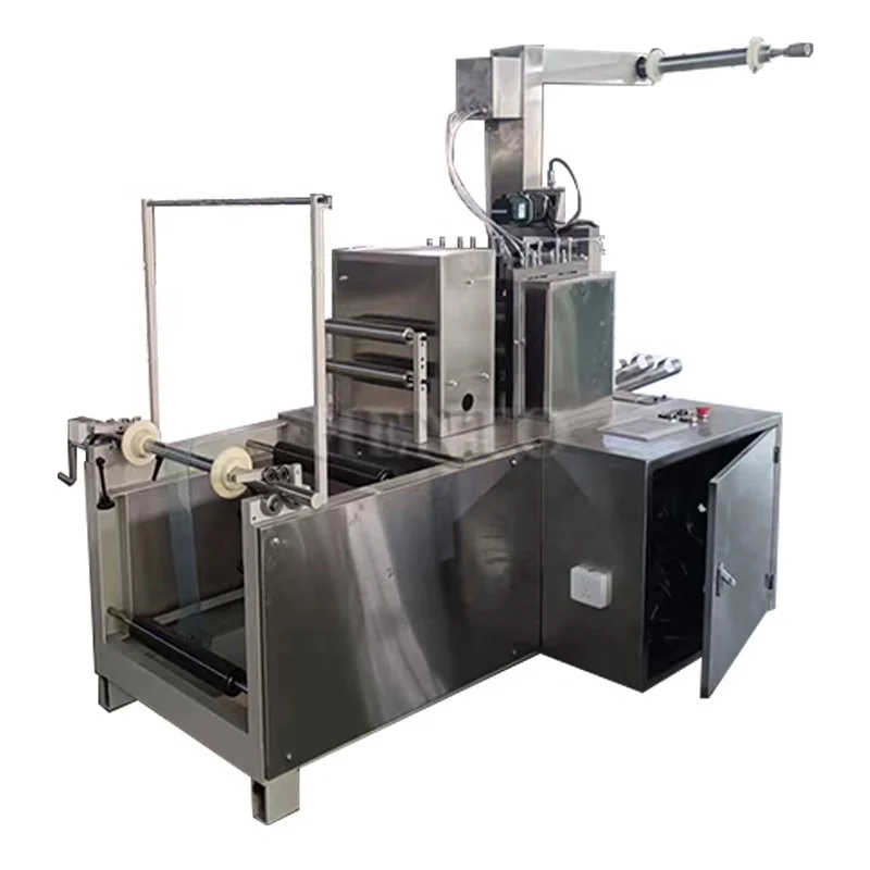 China Manufacture Cosmetic Cotton Pads Making Machine / Cotton Pad Making Machine
