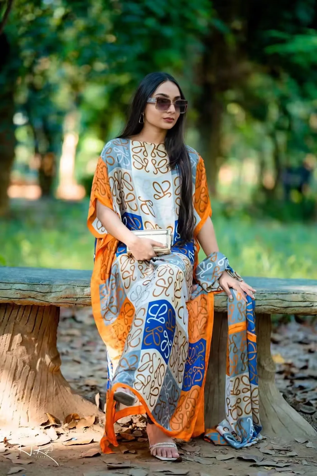 Shop Luxury Designer Silk Robes with Scarf for African Women Shop Luxury Designer Silk Robes with Scarf for African Women