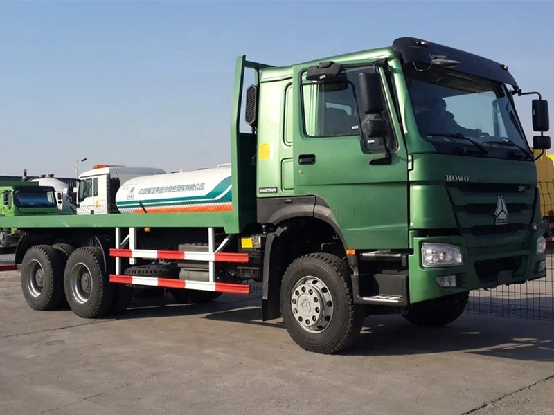 7.5m HOWO 20" Container Transport Flatbed Truck 30ton Flatbed Truck Carrier