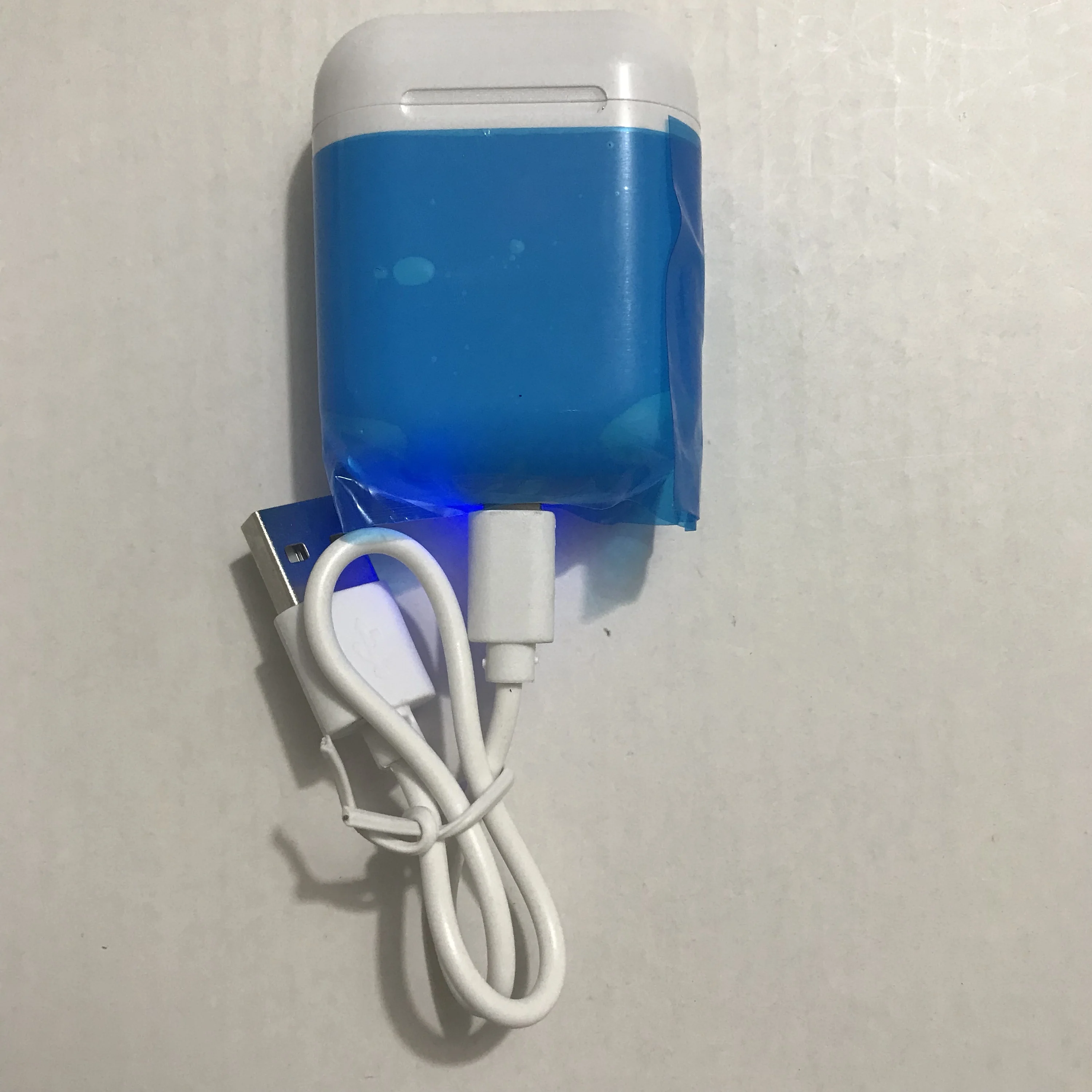 
Amazon Choice беспроводные наушники-вкладыши I12s роскошные наушники водонепроницаемые спортивные синие зубья наушники с зарядным устройством 