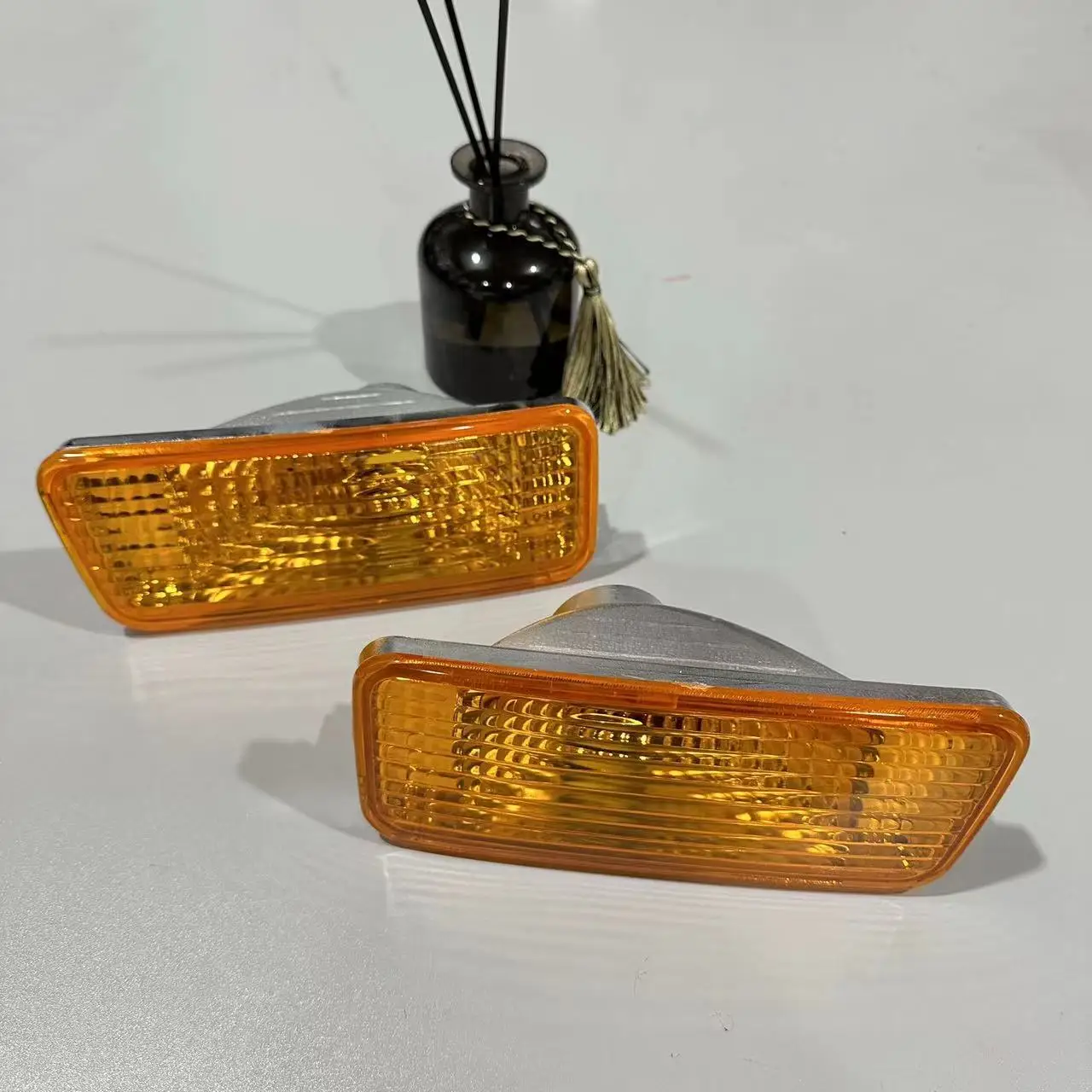 Japanese Truck Fog Lamp Bumper Lamp for ISUZU NISSAN HINO MITSUBISHI