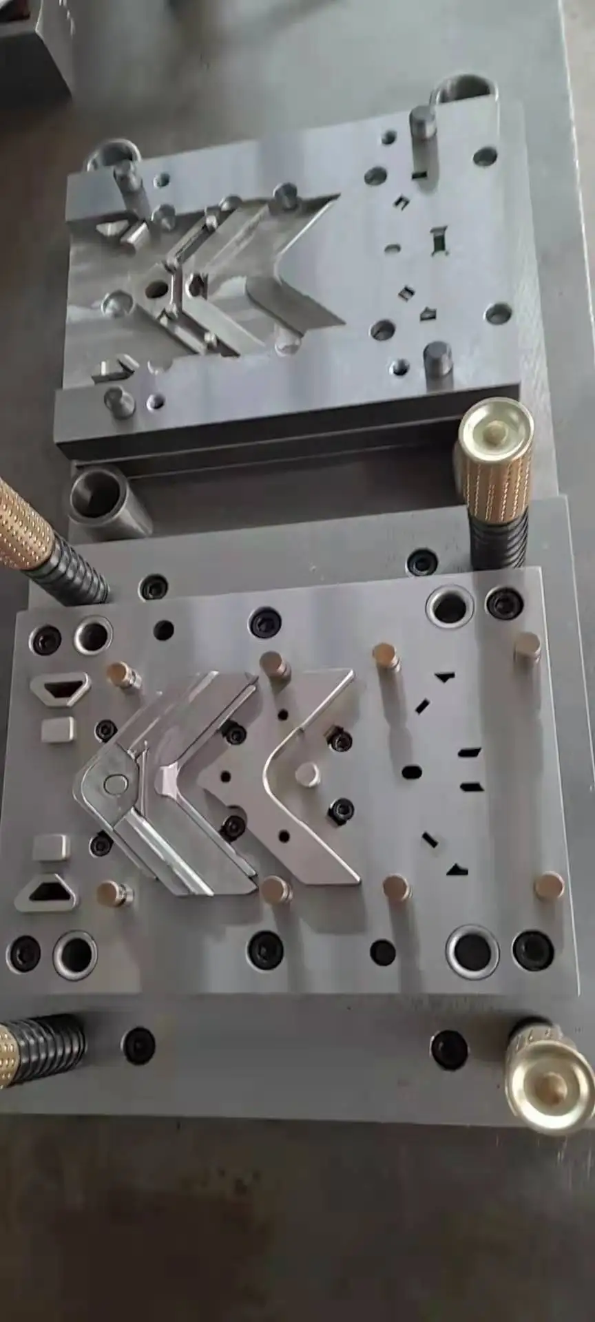 Code Punching Machine 40T Mechanical Punching Machine, Corner Code Production Line, Equipped ...