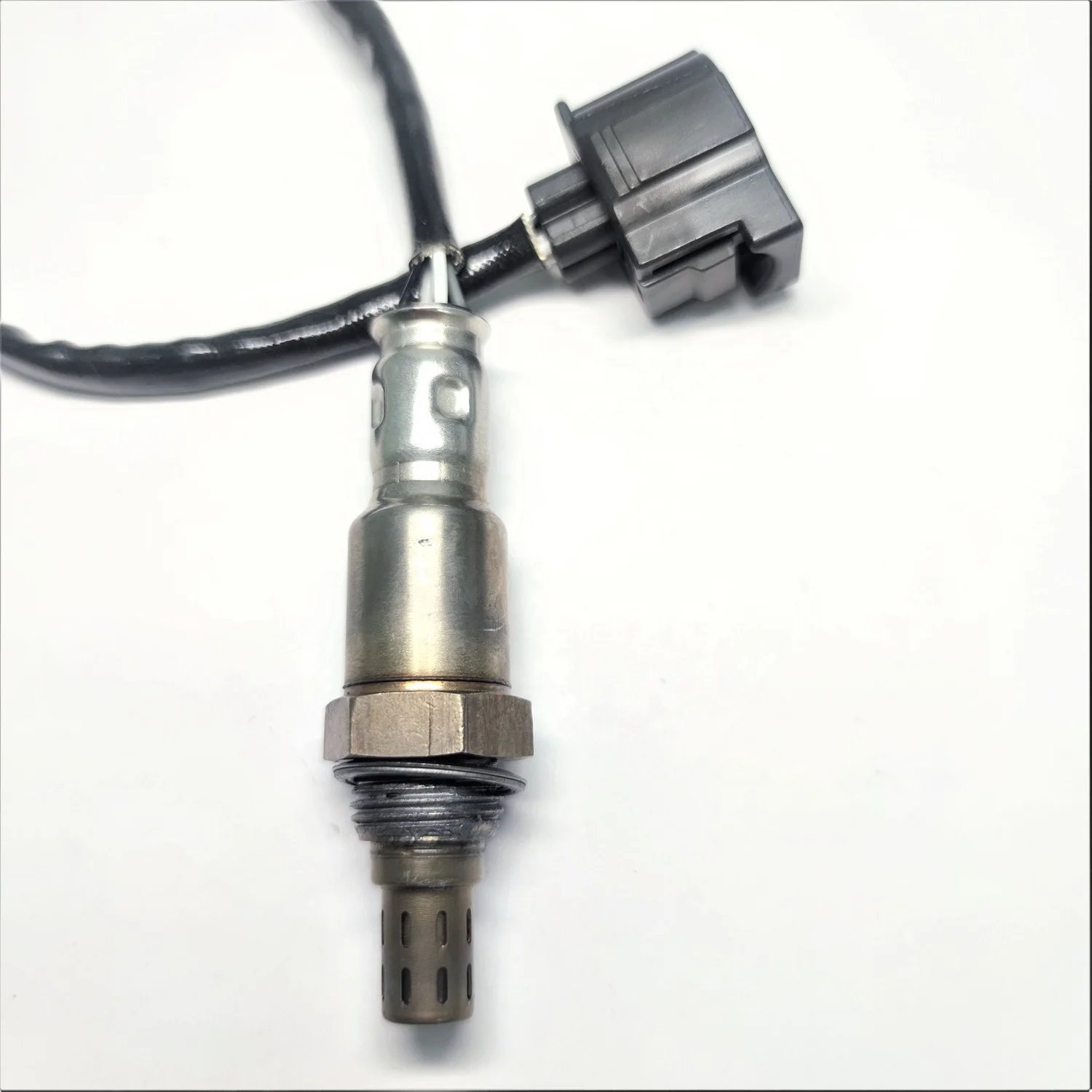 High-quality Oxygen Sensors for Mercedes-Benz C-CLASS & E-CLASS
