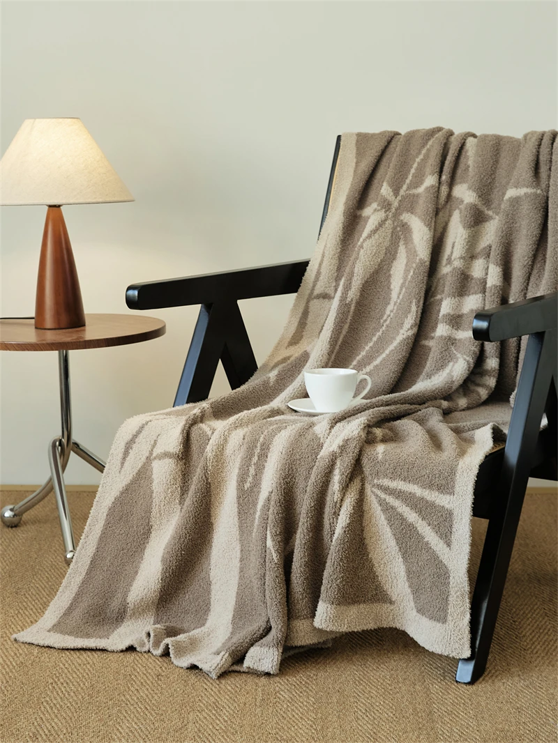 Fashion Home Decor 100% Polyester Soft And Comfortable Knitted Throw Blanket For Winter Sofa And Travel Microfiber  Blanket  FZ factory