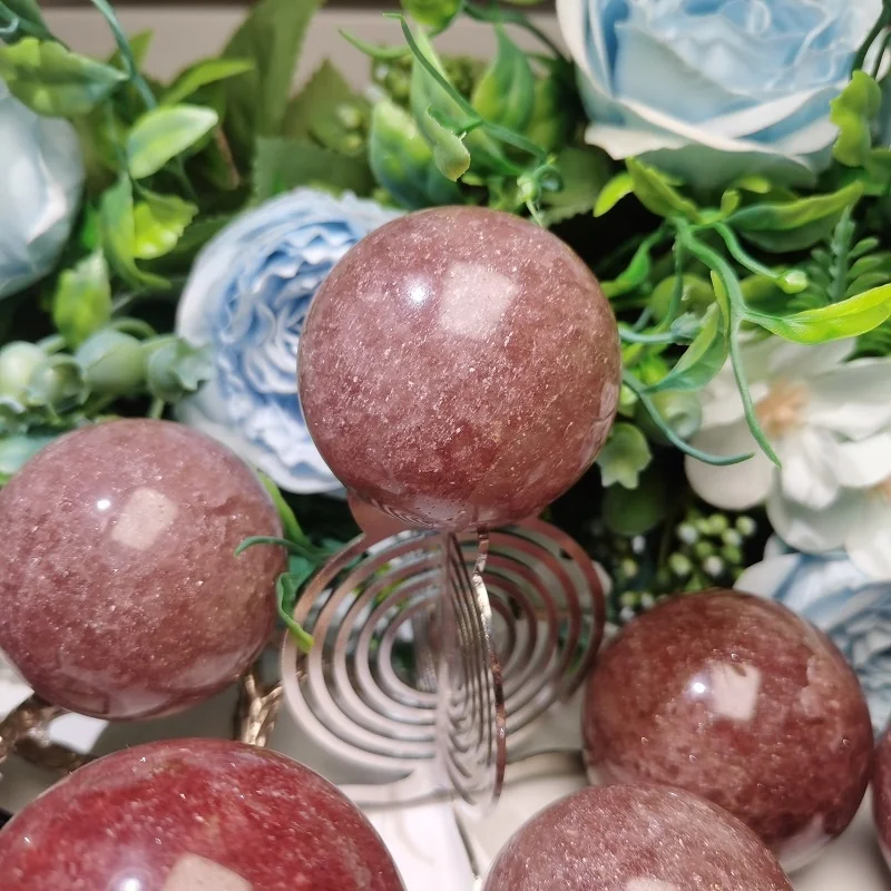 Factory Cheap Price Healing Stone Ball Natural Crystals Strawberry Quartz Sphere