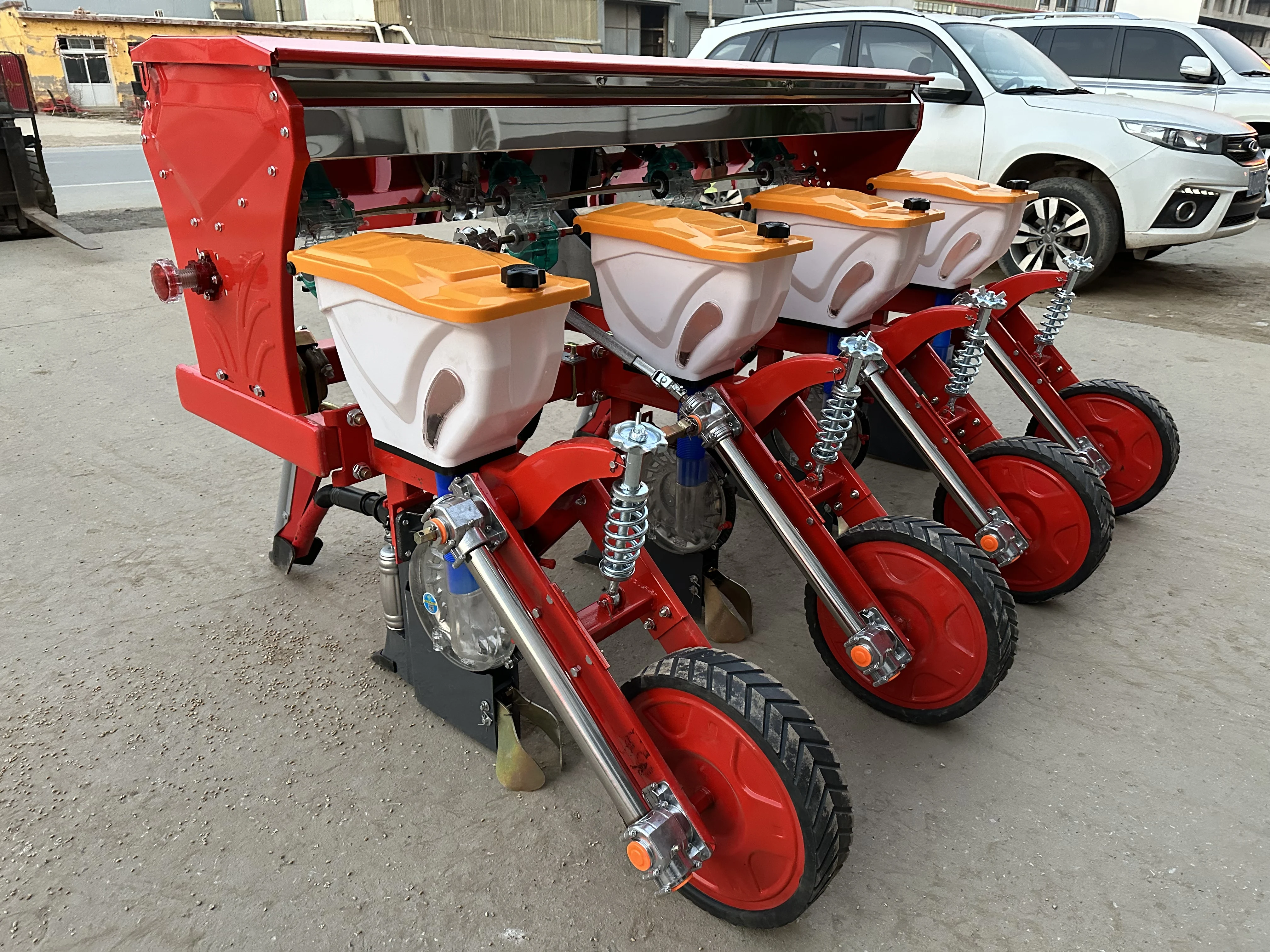 Mini 4 Row Farm Tractor Corn Sorghum Soybeans Maize Seeder Planter No Till Seed Drill for Planting & Seeding for Farm Use