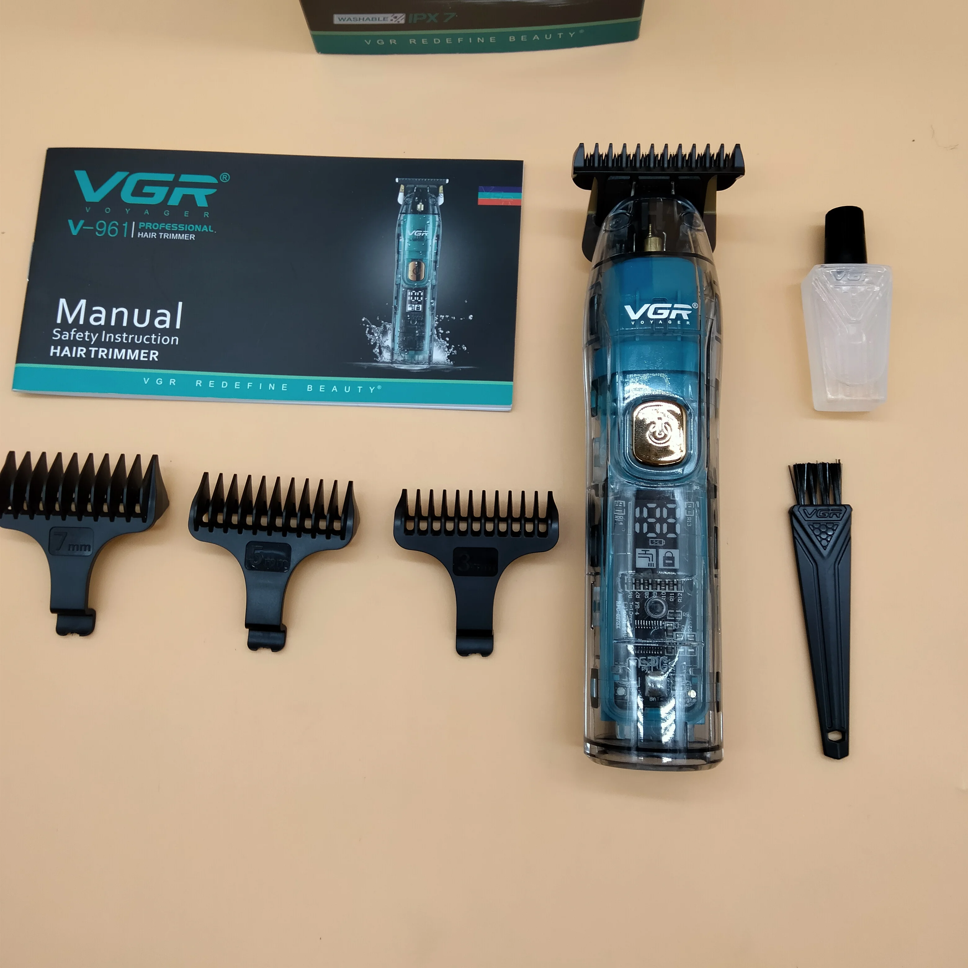Rechargeable Vgr V-961 Cordless Hair Clipper for Men - Transparent