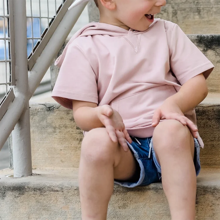 Однотонная толстовка с коротким рукавом и логотипом на заказ комплект для маленьких мальчиков девочек детская