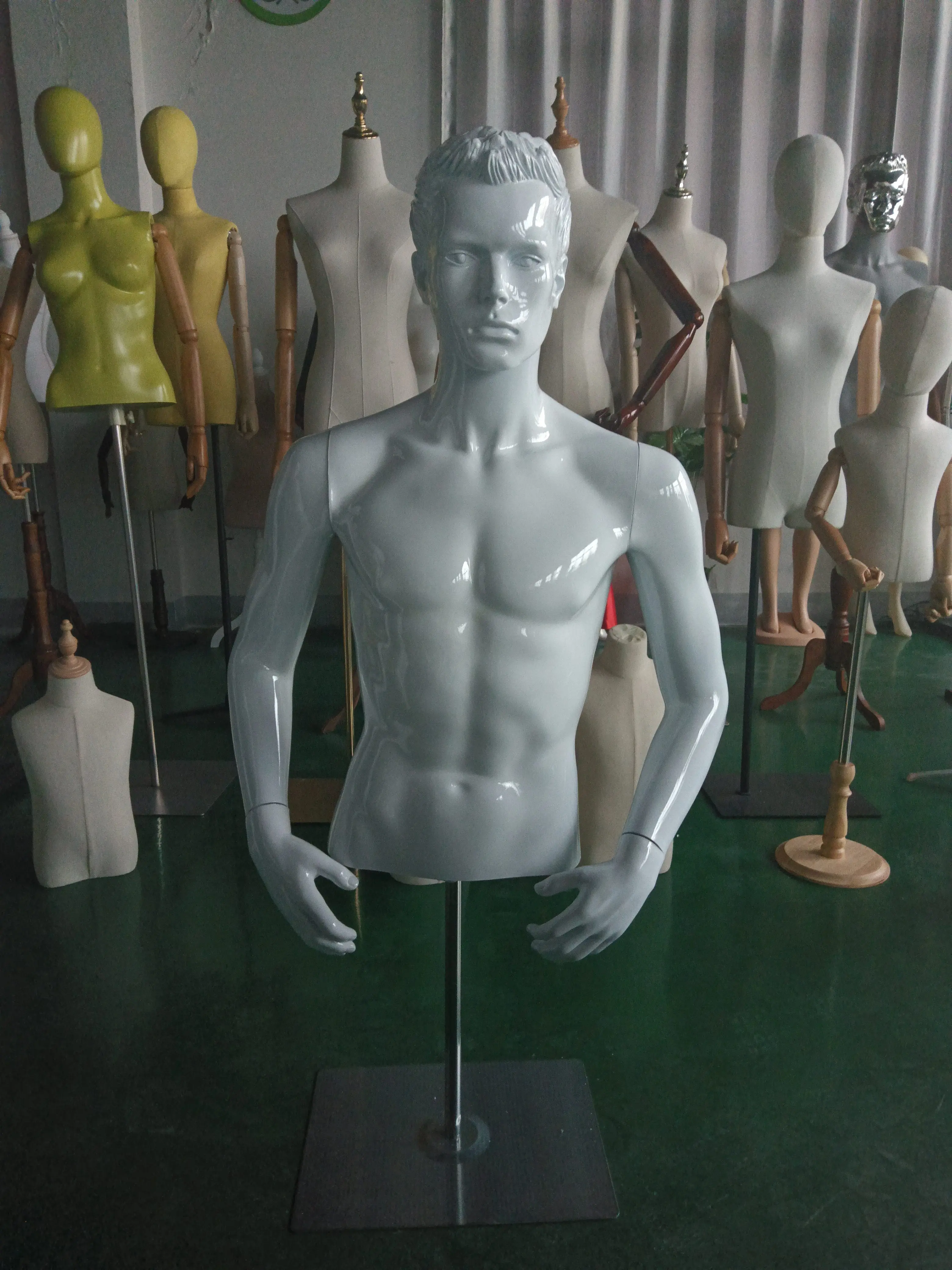 2023 Wholesale Hot Sale Male Torso Upper Body Men Bust Glossy White