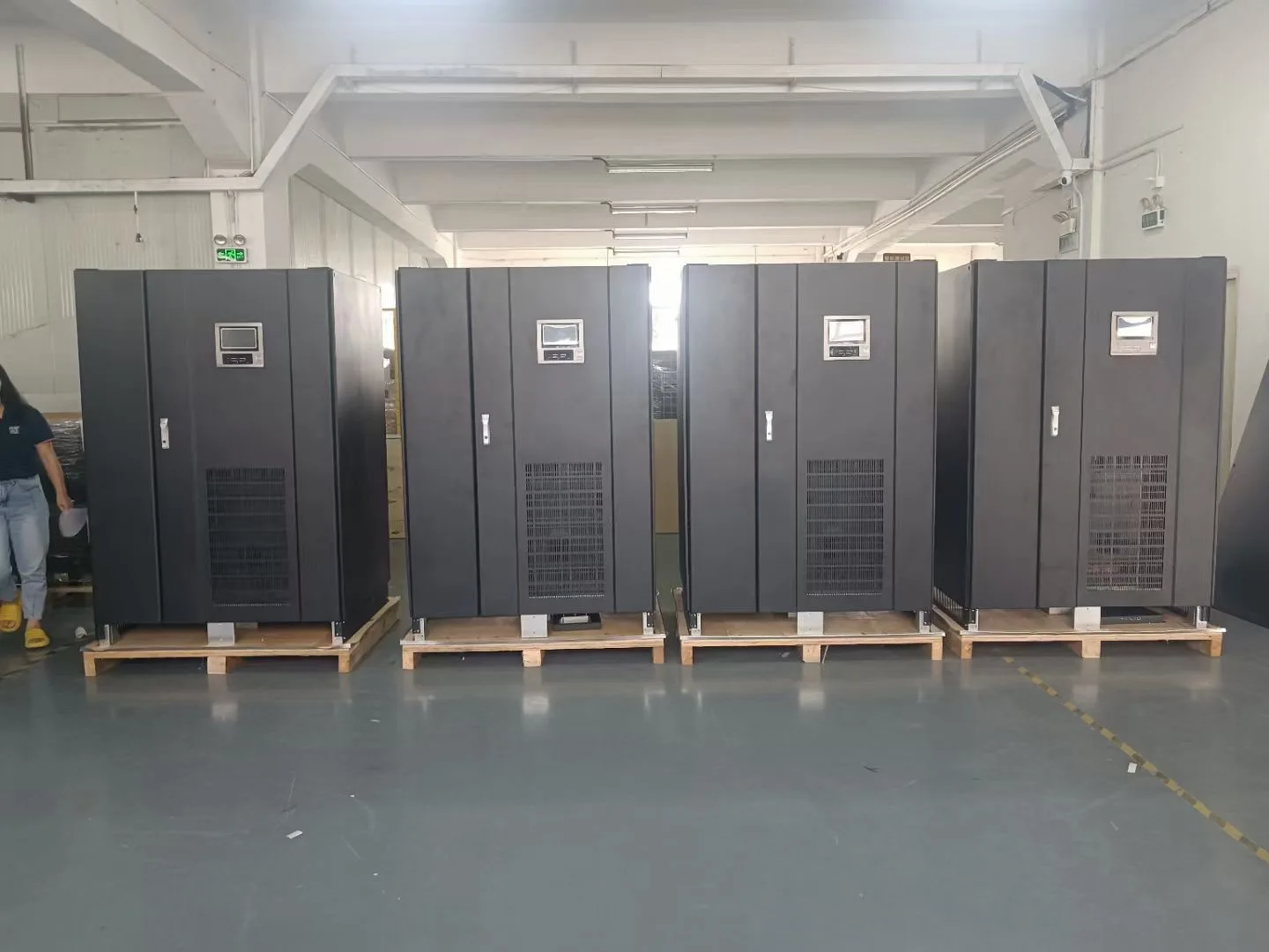 High Capacity UPS 400kva/600kva 3 Phase 480V Price Power Backup Uninterrupted Power Supply Ups 480kw Ups for Server